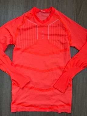 KIPSTA Women’s Seamless Long Sleeve Athletic Top Coral Approx Size L